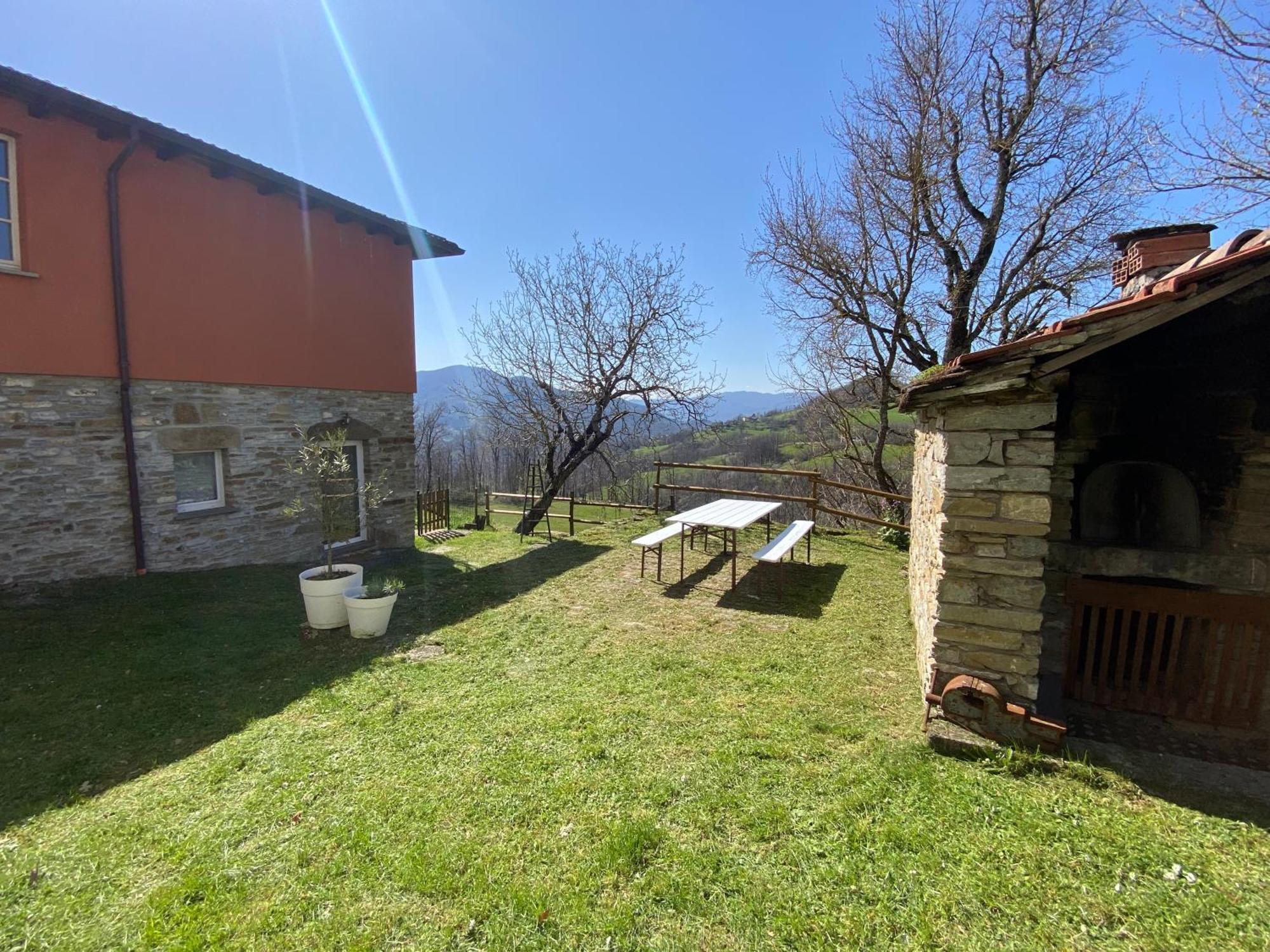 La Lupa E L'Orso Bed and Breakfast Berceto Eksteriør billede